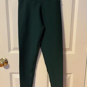 Booty by Brabants Green Textured Leggings